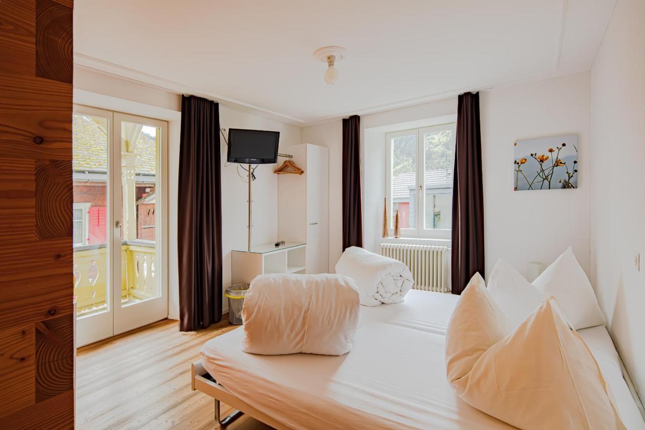 Hotel Vallatscha Curaglia Zewnętrze zdjęcie
